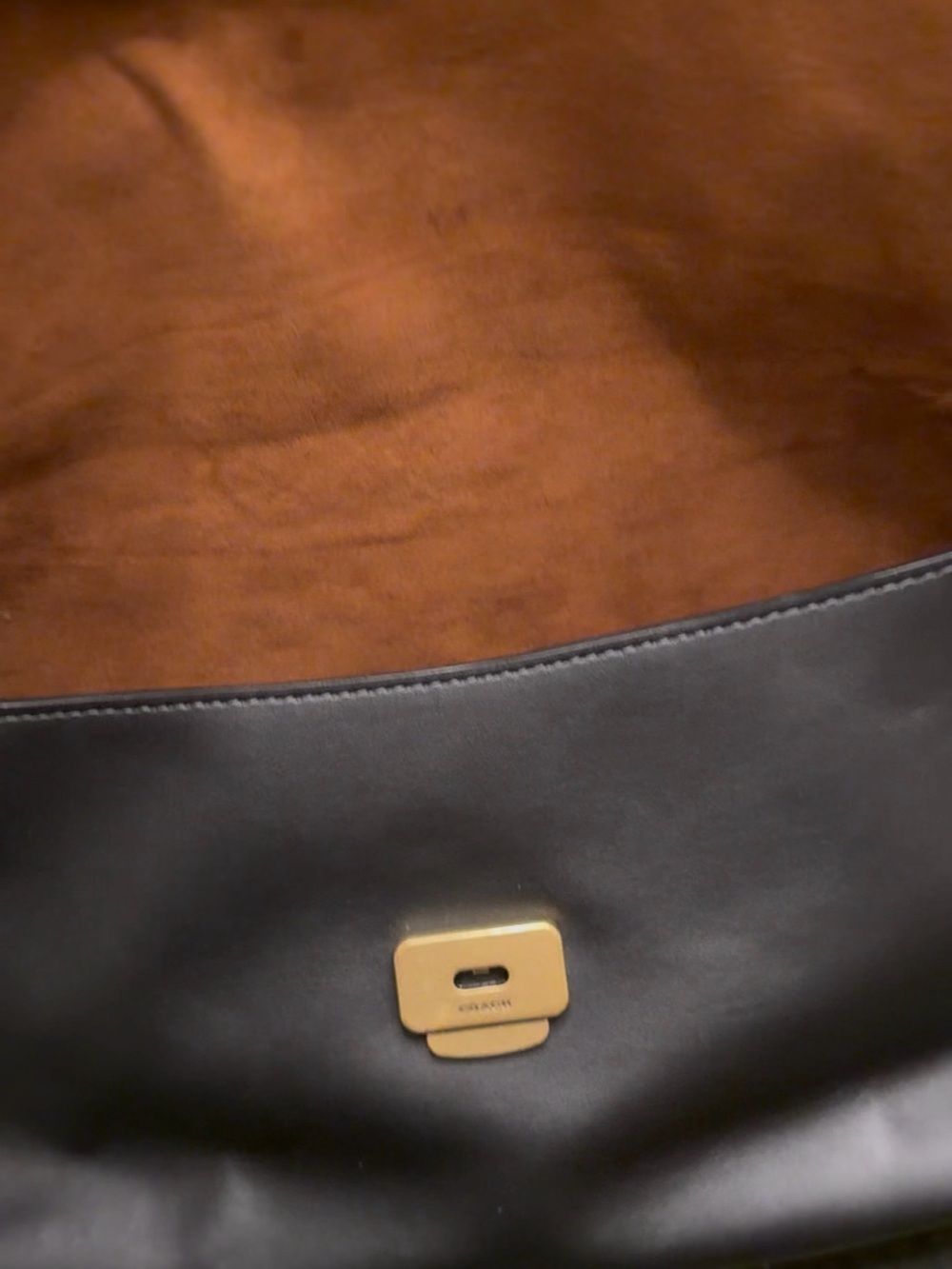 Coach Black Leather Shoulder Bag with Gold Logo - Picture 4 of 5
